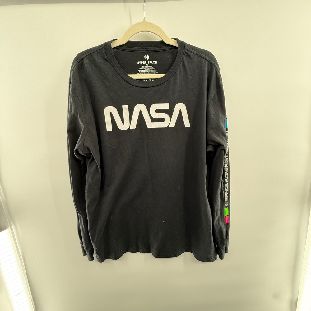 NASA Hyper‎ Space Black Long Sleeve Graphic Tee Pop Art Astronaut Back XL